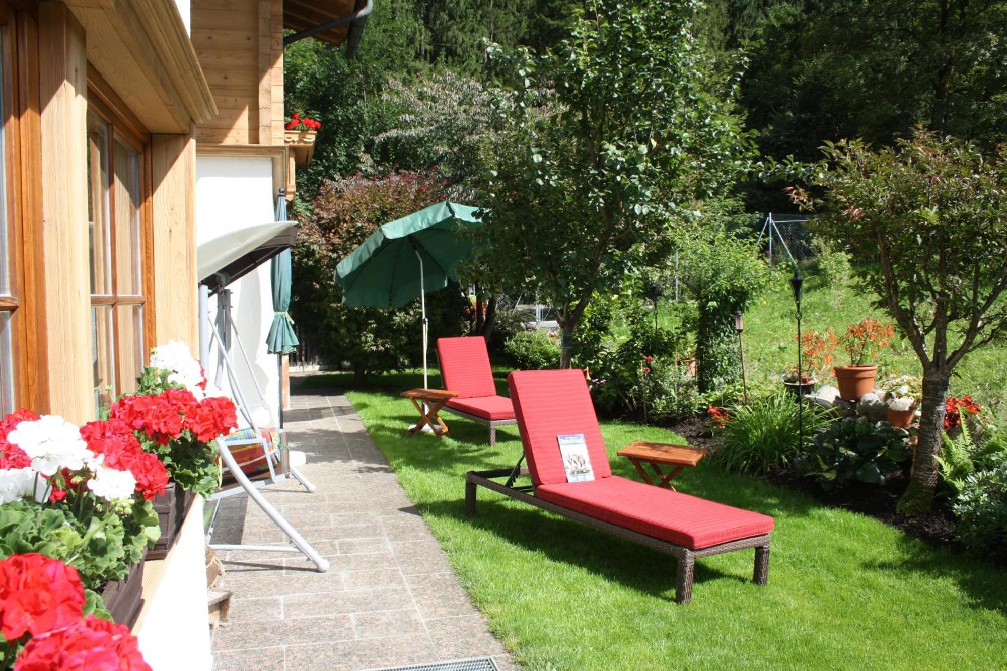 Aparthotel Vronis Waldhaus Adults Only Mayrhofen Exteriér fotografie